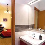 Miclad Colosseum Bed & Breakfast 4*
