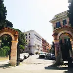 Miclad Colosseum Bed & Breakfast
